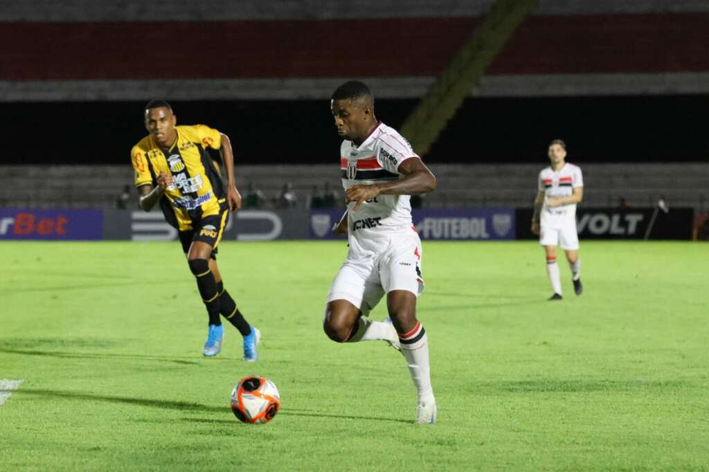 Botafogo-SP 1 x 2 Novorizontino - Tigre vira, mas avança em segundo 3 botafogo1x2Novorizontino