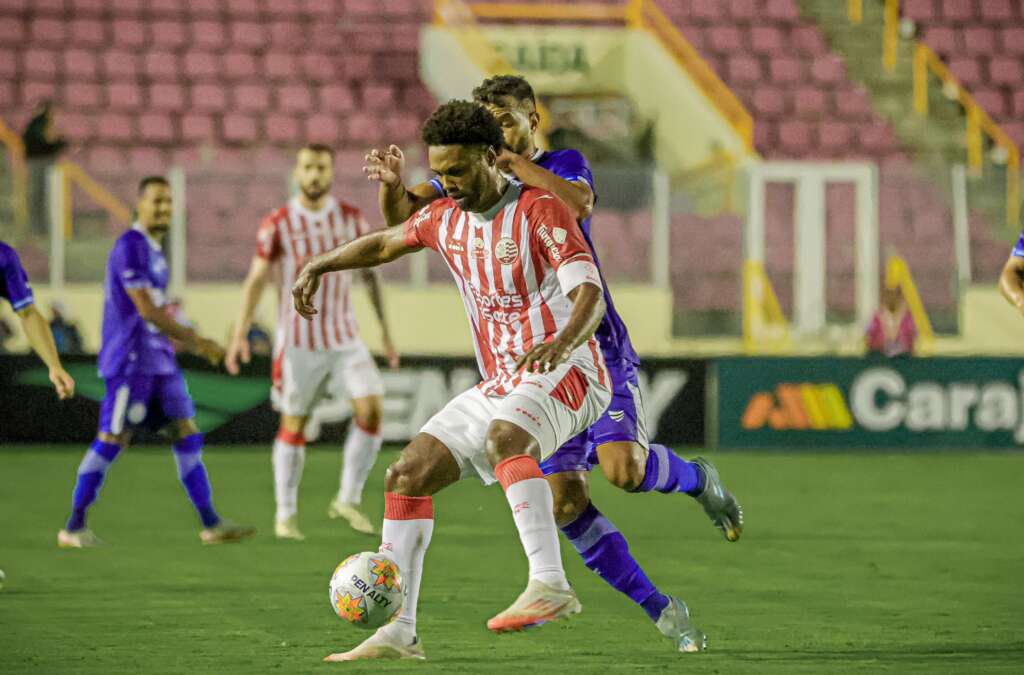 Confiança-SE 1 x 0 Náutico-PE - Golaço garante primeira vitória na Copa do Nordeste 2 Confiança Náutico Copa do Nordeste