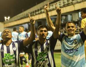 PERNAMBUCANO: Decisão vence Central e entra no G-6