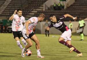 Paulistão Série A2: Atacante da Ferroviária, Vitor Barreto celebra retorno aos gramados