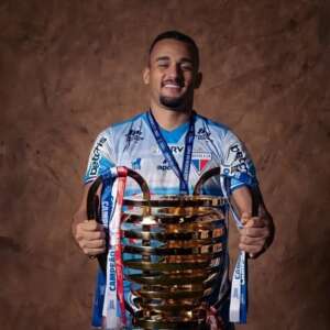 Portuguesa anuncia atacante Igor Torres, ex-Fortaleza e Ponte Preta