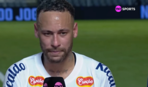 Neymar elogia narrador da TNT envolvido em polêmica com jornalista