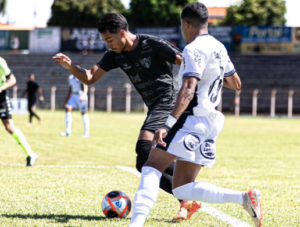 Taquaritinga 0 x 2 União Barbarense - Leão da 13 no G-8 do Paulistão Série A4