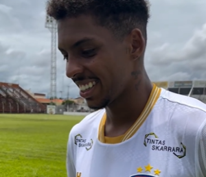 Paulistão Série A4: Atacante do São Caetano celebra tarde mágica após 'hat-trick'