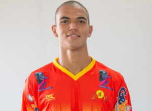 Paulistão Série A4: Zagueiro do Jabaquara realiza sonho de estrear como profissional