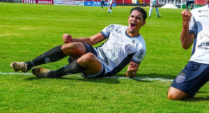 União Barbarense x São-Carlense - Leão da 13 na cola do líder