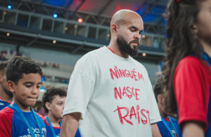 Ninguém nasce racista