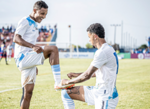 PARANAENSE: Londrina e Cianorte batalham por um lugar na semifinal