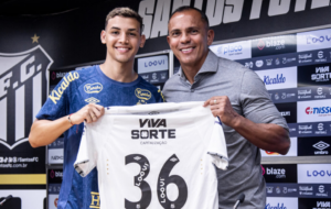 Deivid Washington conta as horas para atuar ao lado do ídolo Neymar no Santos