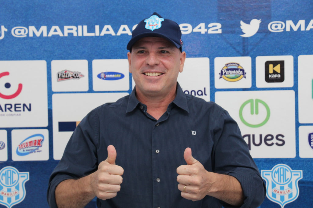 Em má fase, Treinador Cléber Gaúcho vai parar na Segunda Divisão de Goiás