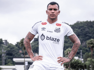 Santos anuncia Gabriel Veron, ex-Palmeiras, por empréstimo