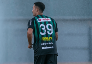 Paulistão Série A3: Monte Azul se reforça com zagueiro e atacante