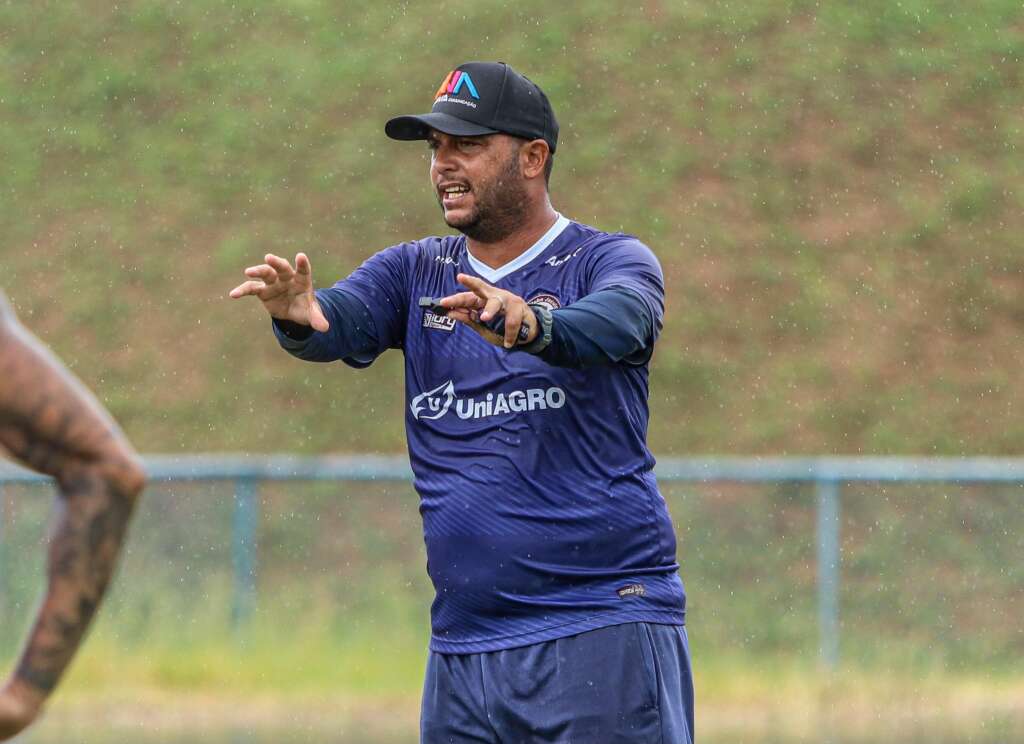 BAIANO: Dois jogos encerram 8ª rodada 2 Jacuipense novo comando Baiano