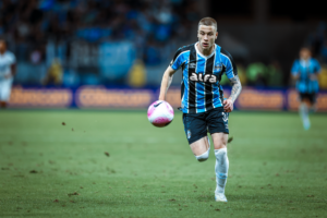 Grêmio anuncia chegada de Igor Serrote ao elenco principal