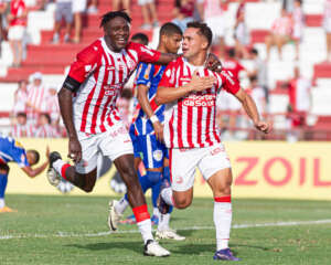 PERNAMBUCANO: Náutico goleia e vira vice-líder