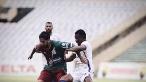 PIAUIENSE: Oeirense bate Fluminense e mantém chances de permanência