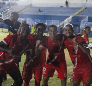 CAPIXABA: Real Noroeste vence fora e pula para a vice-liderança