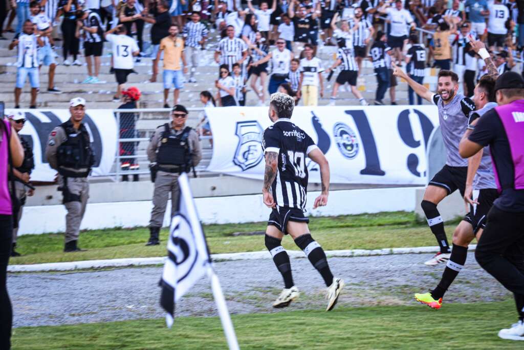 PARAIBANO: Treze vence Botafogo e isola Sousa no topo