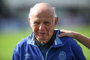 Pepe comemora 90 anos como o jogador mais fiel da história do futebol brasileiro; veja lista