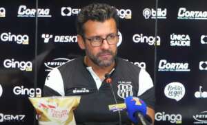 'Estaríamos classificados em outro grupo', cita Valentim após eliminação da Ponte Preta