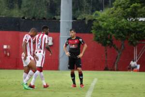 Náutico defende invencibilidade de 12 anos contra o Vitória