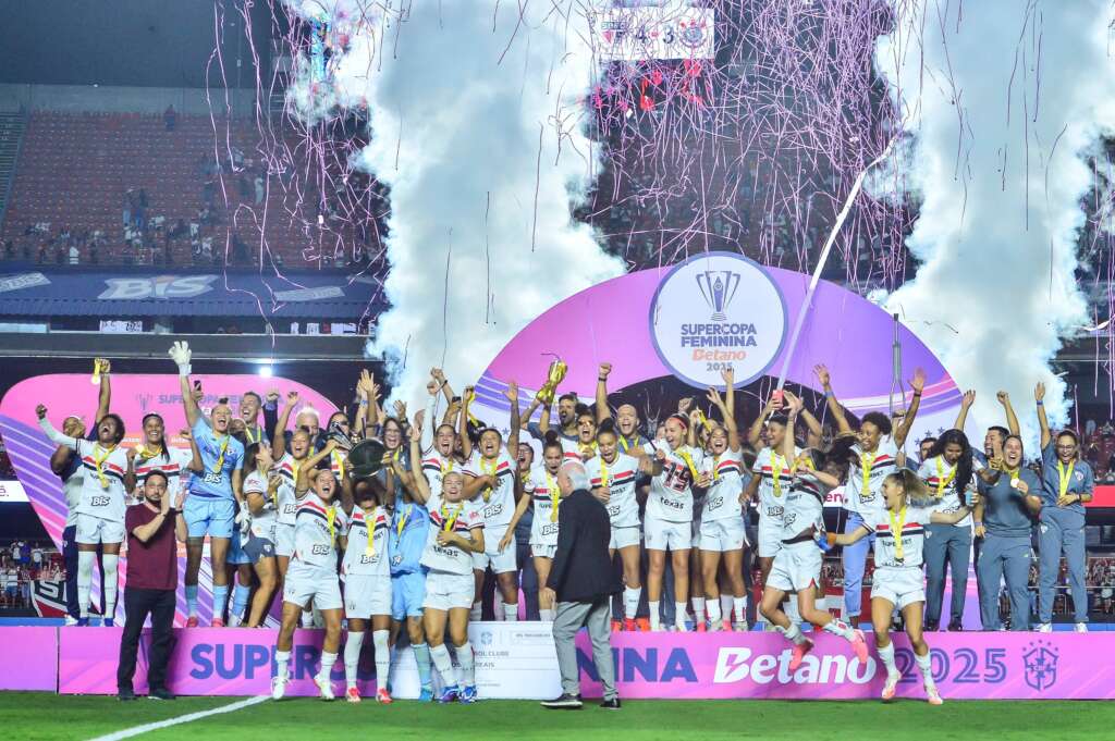 PLACAR FI: Confira as finais da SUPERCOPA FEMININA e ESTADUAIS