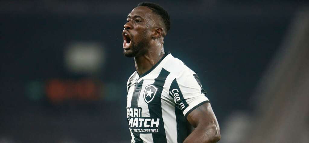 Angola corta Bastos de convocação após pedido do Botafogo