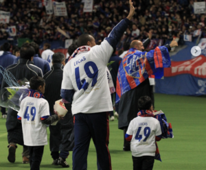 FC Tokyo envia mensagem de apoio a Lucas Severino após acidente do filho