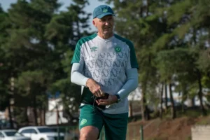 Gilmar Dal Pozzo projeta semifinal contra Joinville e destaca foco defensivo da Chapecoense