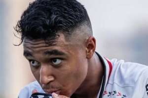 Jogador do Bragantino segue em estado grave após acidente