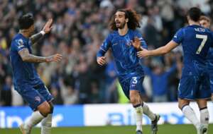 Chelsea vence no Inglês e chega à zona da Liga dos Campeões