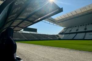 Corinthians aproveita Data Fifa para melhorar gramado da Neo Química Arena