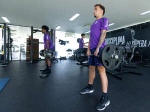 Corinthians faz trabalho de força e Talles Magno foca na final: 'Preparados para o título'