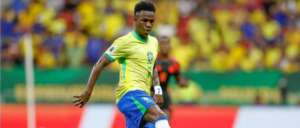 Dorival elogia Vinícius Júnior na seleção: ‘Caminho maravilhoso’