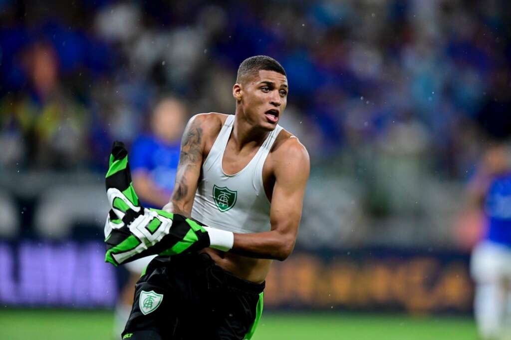 Amazonense: Amazonas anuncia dupla de atacantes ex-São Paulo e ex-Corinthians 3 Rodrigo Varanda Amazonas