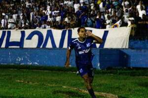 Taubaté 1 x 0 São José - Burro vence o clássico e adversário da semifinal é o Primavera