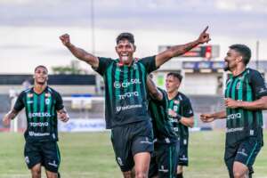 Mirassol se aproxima de volante do Maringá para o Brasileirão