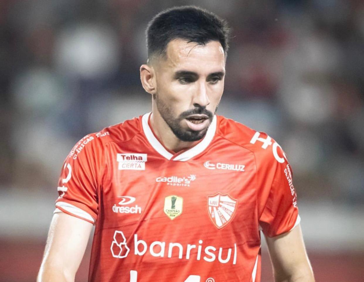 Atacante Maikon Aquino estava no São Luiz-RS (Foto: Arquivo Pessoal / Instagram)