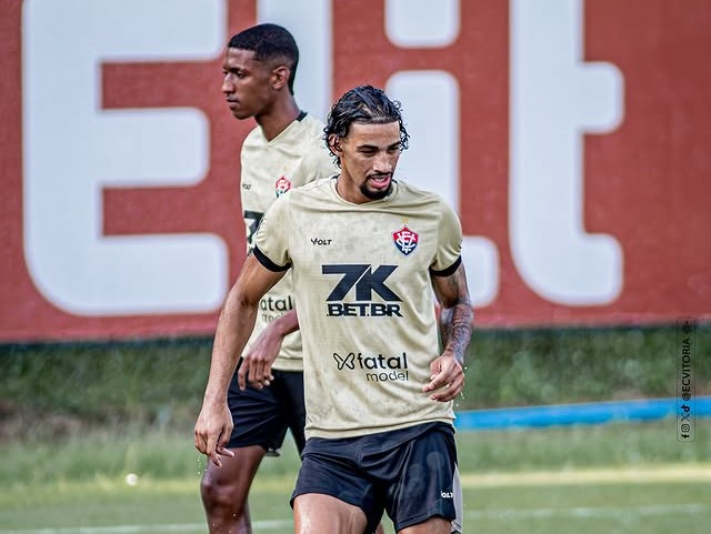Fabri recuperado Vitória