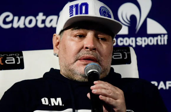 Médicos começam a ser julgados por negligência com Maradona 5 Maradona