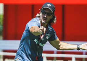 São Paulo faz treino tático antes do clássico com Palmeiras
