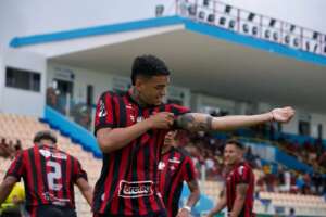 MARANHENSE: Moto Club vence Pinheiro e encosta no G-4