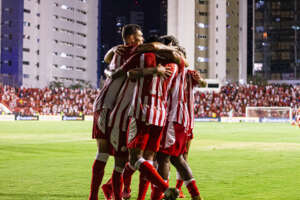 Náutico-PE 1 x 0 América-RN - Timbu volta ao G-4 na Copa do Nordeste