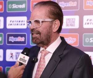 Presidente da FPF enaltece clubes e dirigentes na premiação das Séries A2 e A3