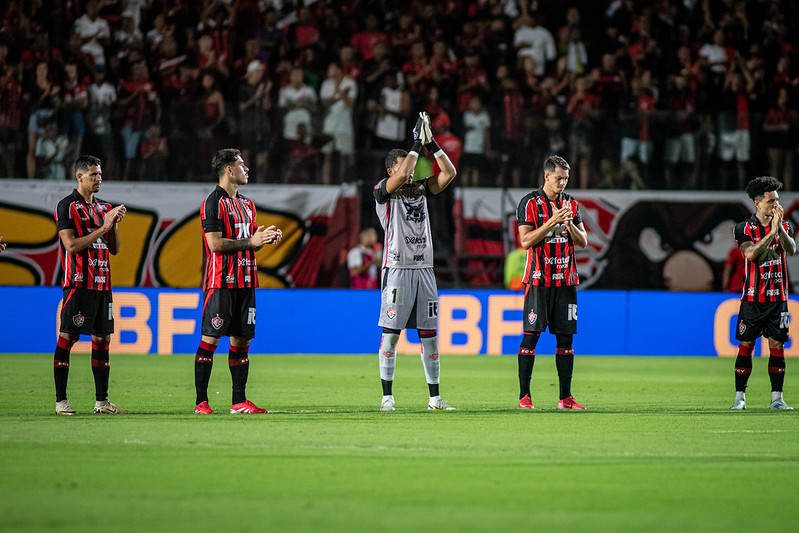 Vitória mostra evolução contra o Atlético-MG e ganha confiança 2 Vitória mostra evolução contra o Atlético-MG e ganha confiança (Foto: Victor Ferreira/ECV)