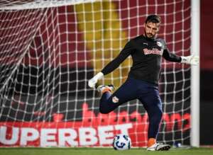 Cleiton celebra resultado do Bragantino no Recife: 