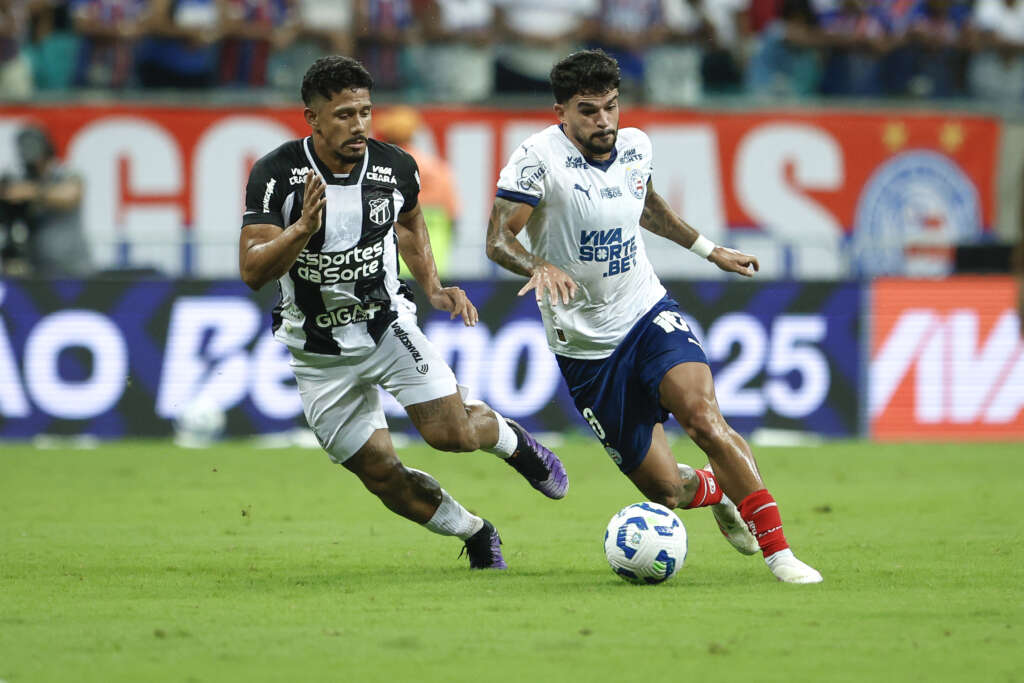 Goleiro do Ceará critica arbitragem contra Bahia: "Pênalti ridículo" 2 Bahia e Ceará fazem jogo morno na Fonte Nova