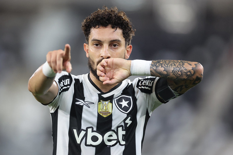 Alex Telles Botafogo
