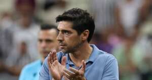 Abel vê 'volta à normalidade' e revela sonho impossível no Palmeiras: 'Rival não tocar na bola'