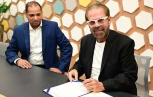 Record News comemora acordo com Federação pelo feminino